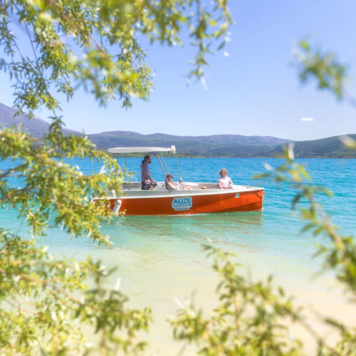 location bateau lac de Sainte-Croix